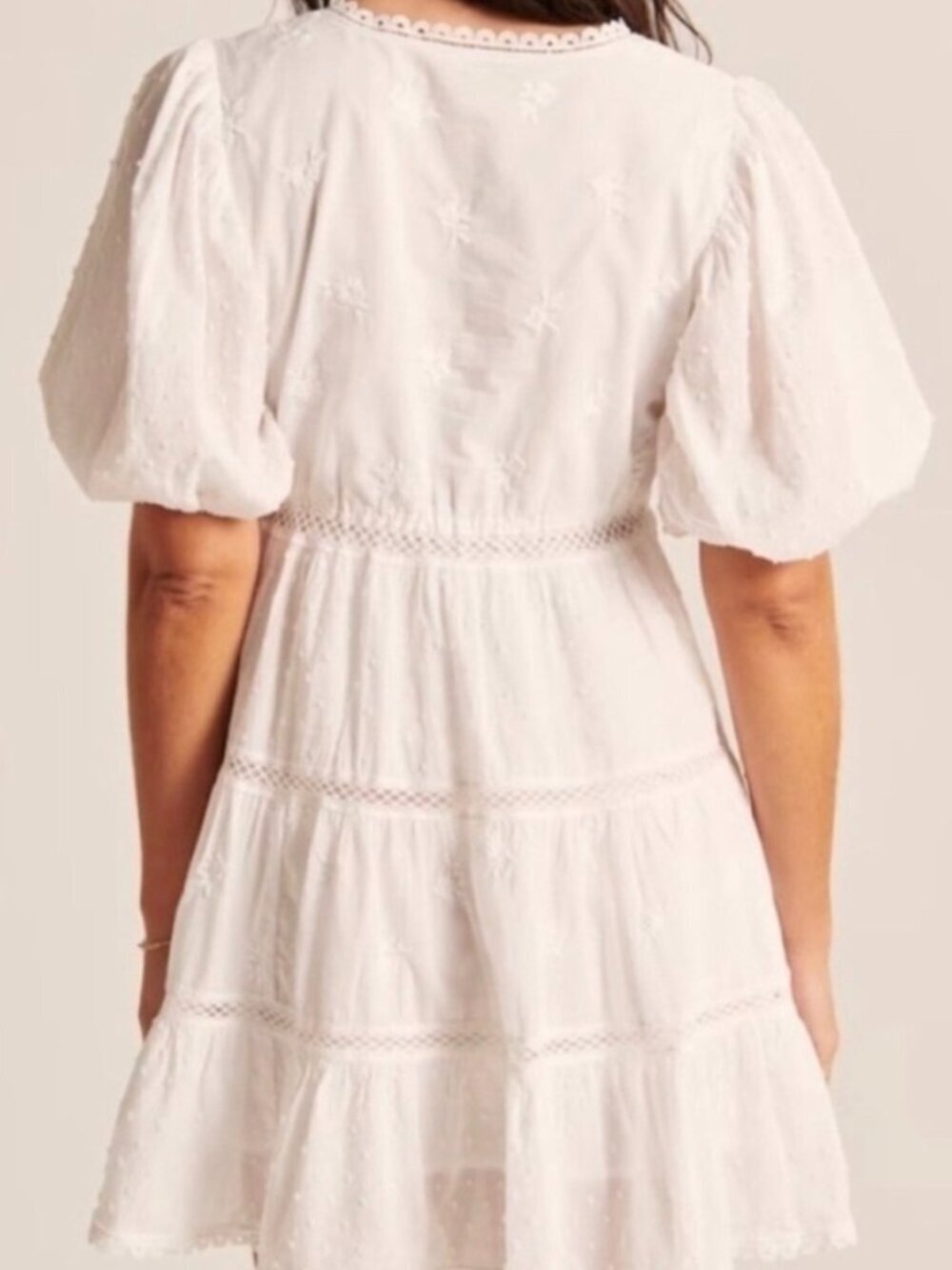Abercrombie & Fitch White Short Sleeve VNeck Mini Dress Size XS GUC - Picture 2 of 5